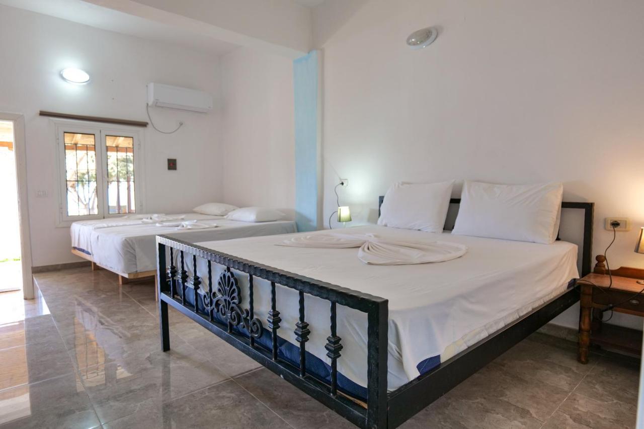 John'S Guesthouse Ksamil Exteriér fotografie