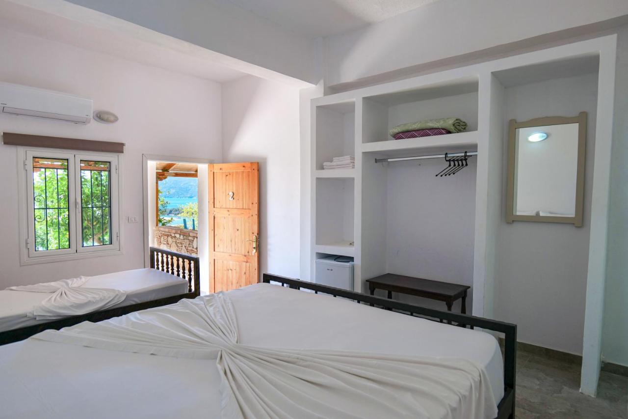 John'S Guesthouse Ksamil Exteriér fotografie