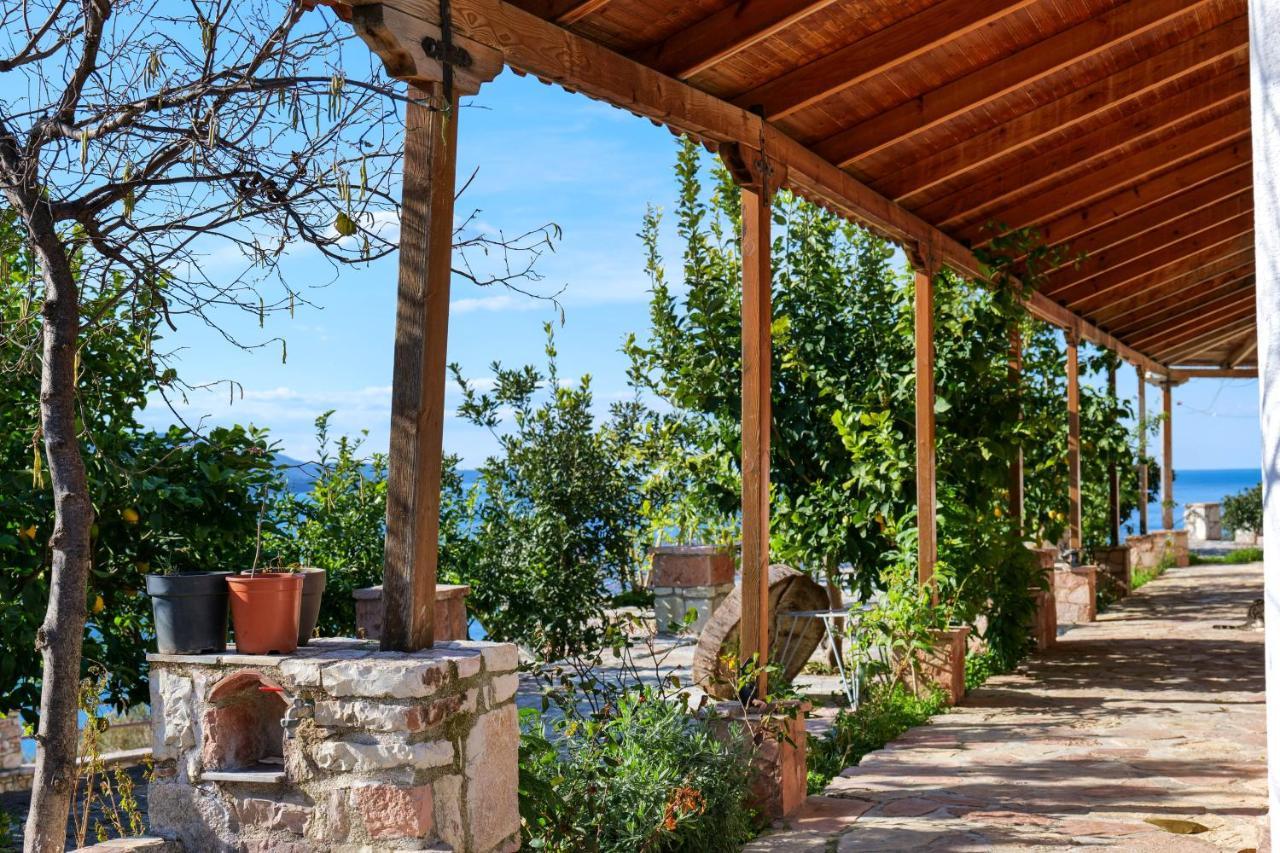 John'S Guesthouse Ksamil Exteriér fotografie
